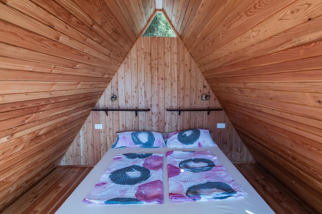 Отель Glamping Tinka Толмин Экстерьер фото